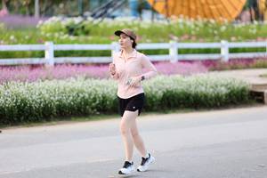 BIB: 
                            <button type="button" onclick="openModal(27852468)" class="btn btn-primary btn-sm float-right btn-popup" data-toggle="modal" data-target=".modal-high-quality">
                        <i class="fas fa-shopping-cart"></i> Add to Cart
                    </button>
                                            <button type="button" onclick="isThisMe(27852468, true)" class="btn btn-success btn-sm float-right btn-popup btn-isme hidden" data-toggle="tooltip" data-placement="bottom" title="นี่คือรูปของคุณใช่ไหม คลิกที่นี่เพื่อเอาเข้าอัลบั้ม">
                        <i class="fas fa-plus"></i> Add to album
                    </button>
                    <button type="button" onclick="isThisMe(27852468, false)" class="btn btn-warning btn-sm float-right btn-popup btn-isnotme hidden">
                        <i class="fas fa-ban"></i> Remove from album
                    </button>